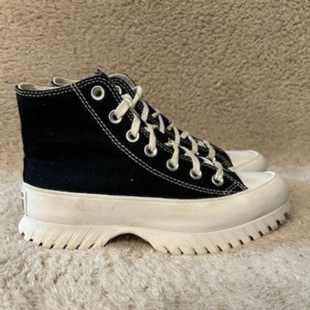 Converse Chuck Taylor All Star Lugged High Top Black White Shoes Womens 5.5